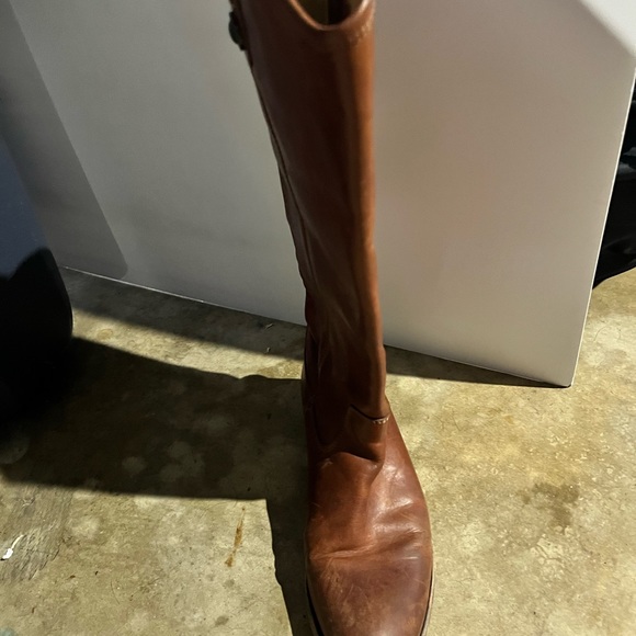 Frye Melissa Button Lug Tall - Cognac size 6.5 - Picture 3 of 8